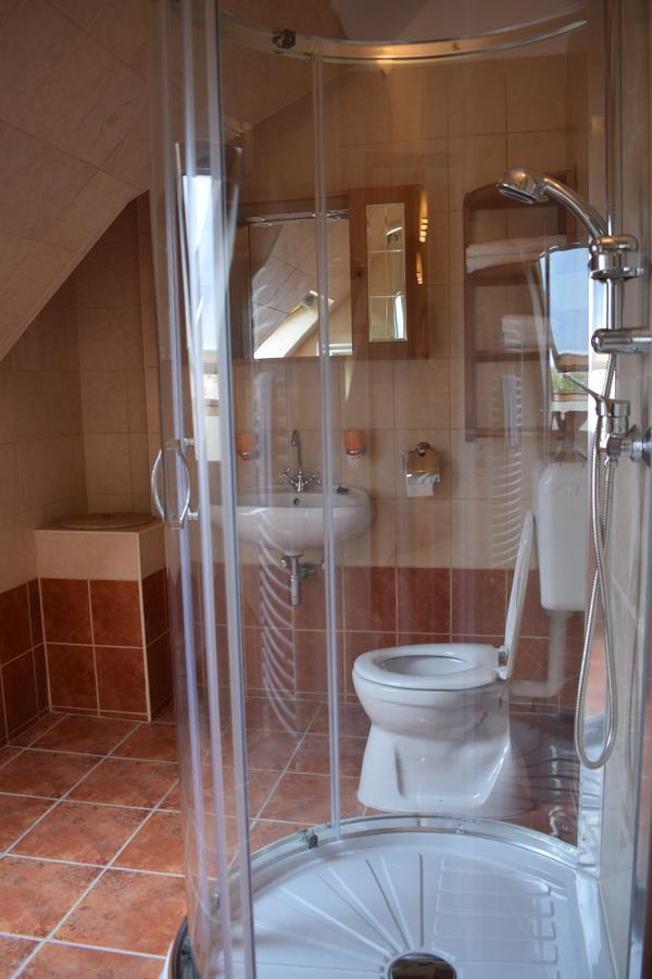 Aparthotel Orient Eger Extérieur photo